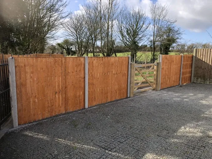 Garden fencing installation